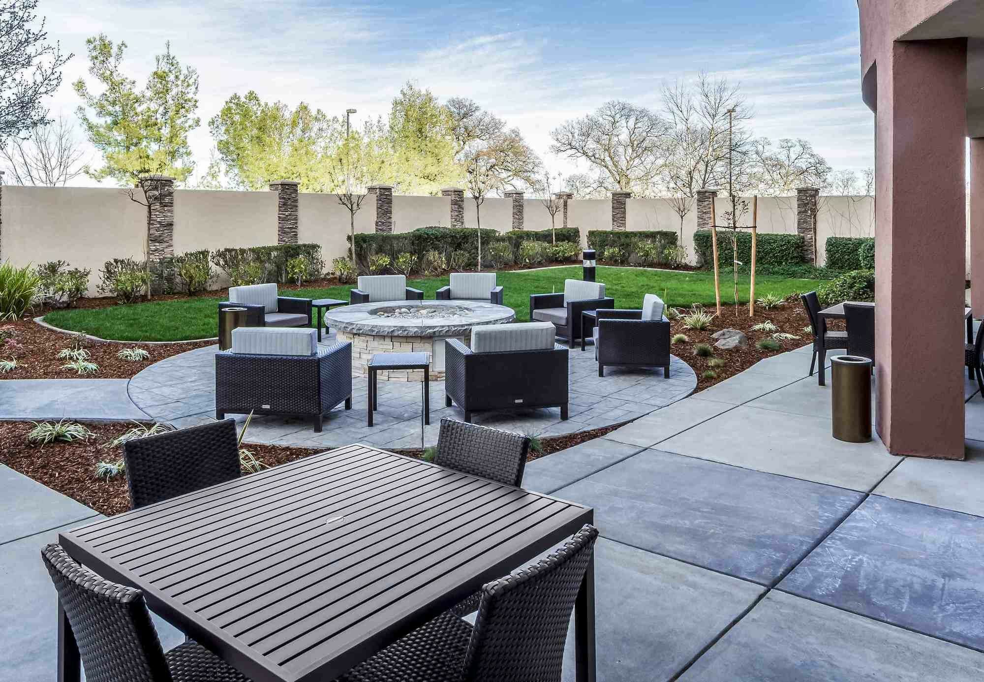 Courtyard By Marriott Roseville Galleria Mall/Creekside Ridge Drive Luaran gambar